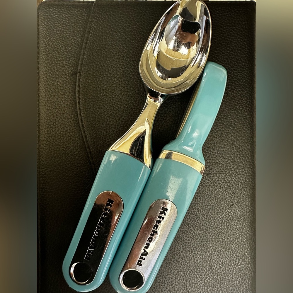 Teal kitchen tools